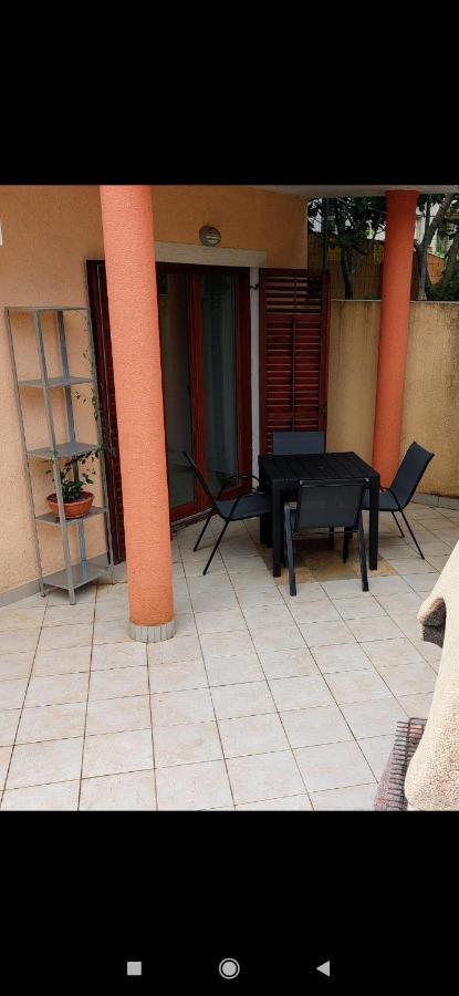 Apartments Graciela Pula Exterior foto